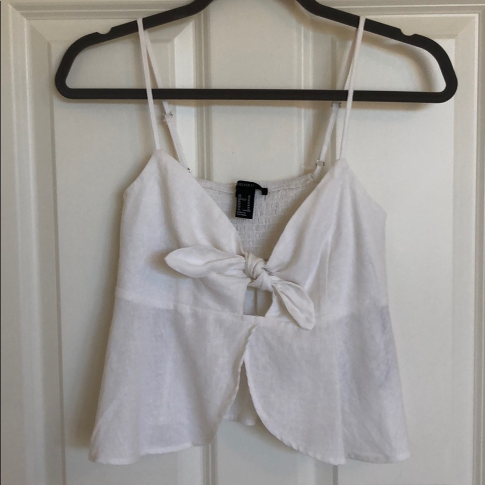 Forever 21 tie front white tank top